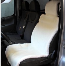 Меховая накидка на ОДНО переднее сиденье автомобиля FurCar двухсторонний натуральный мех 150х50 см Белая (318-N-S1)