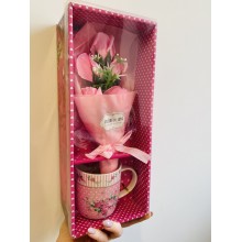 Подарочный набор 2в1 Букет роз из мыла + Чашка в коробке Colorful Love 34х19 см Розовый (Cup-Rose-S1)
