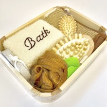 Подарочный набор для ванной и душа 6 в 1 Premium в бамбуковой коробке (Bath-S1)
